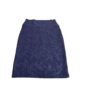 lularoe cassie Lavender Purple Rockabilly Bird Embossed pencil skirt Size S